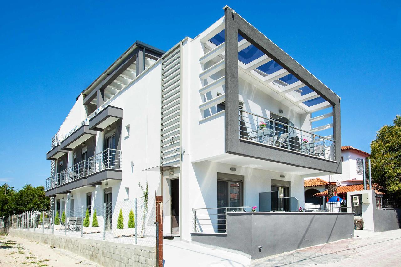 Nymphes Deluxe Accommodation Pefkochori Exterior foto
